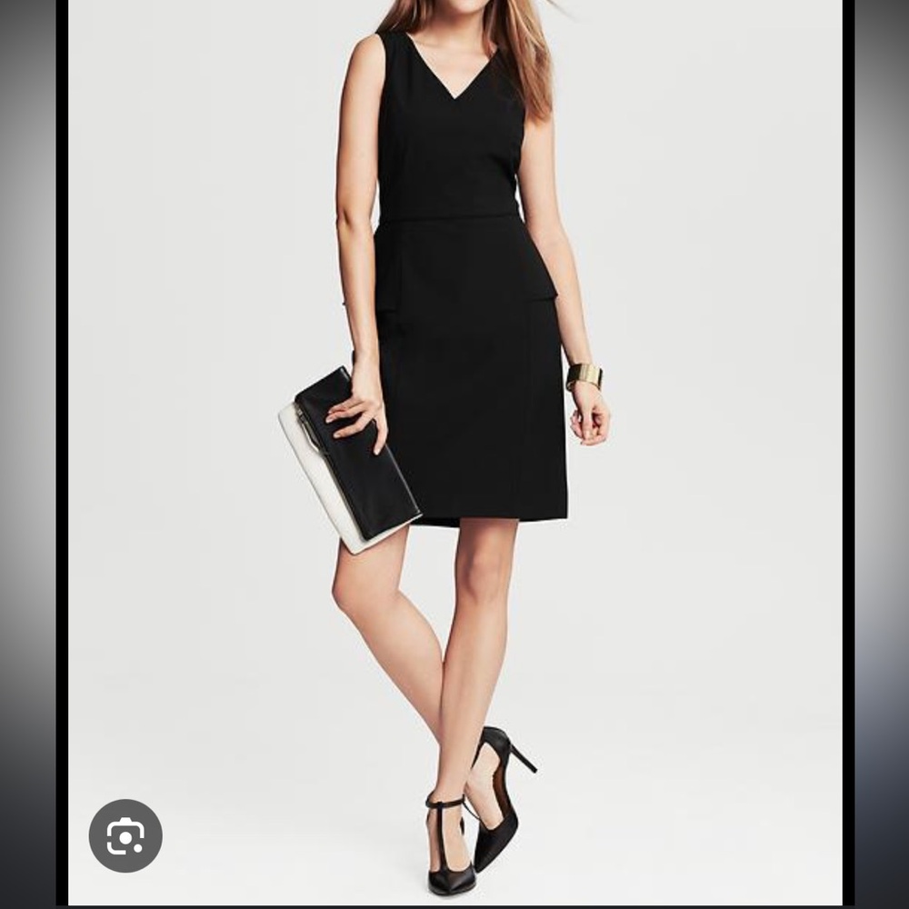 Banana Republic - V-Neck Peplum Sheath Sleeveless Dress - Black - Size 8